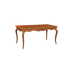 長餐臺 Long dining table