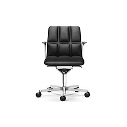 LEADCHAIR EXECUTIVE職員椅 利歐信工作室  WALTER KNOLL家具品牌