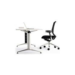 TRAMA 員工桌系列 馬塞洛·阿萊格雷  Actiu家具品牌